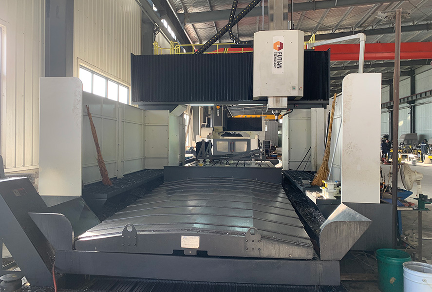 Gantry -sentrums verhoog groot CNC -bewerkingskapasiteit